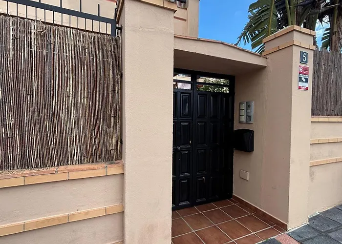 Nuevo Con Parking Y Piscina Gratis