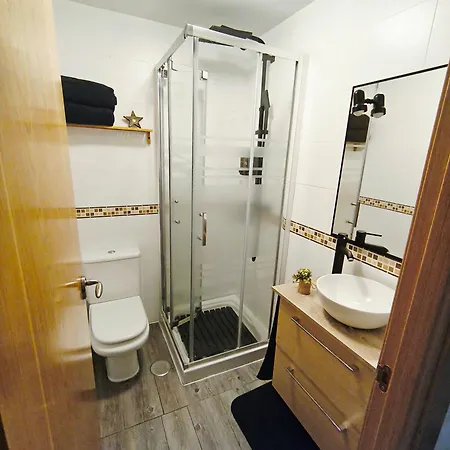 Nuevo Con Parking Y Piscina Gratis דירה