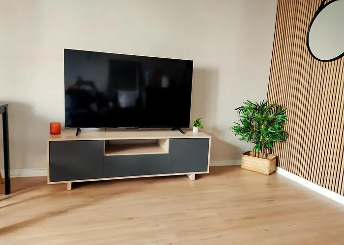 Nuevo Con Parking Y Piscina Gratis *